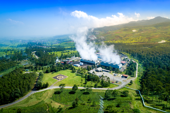 Industrial Challenges and Technological Maturity